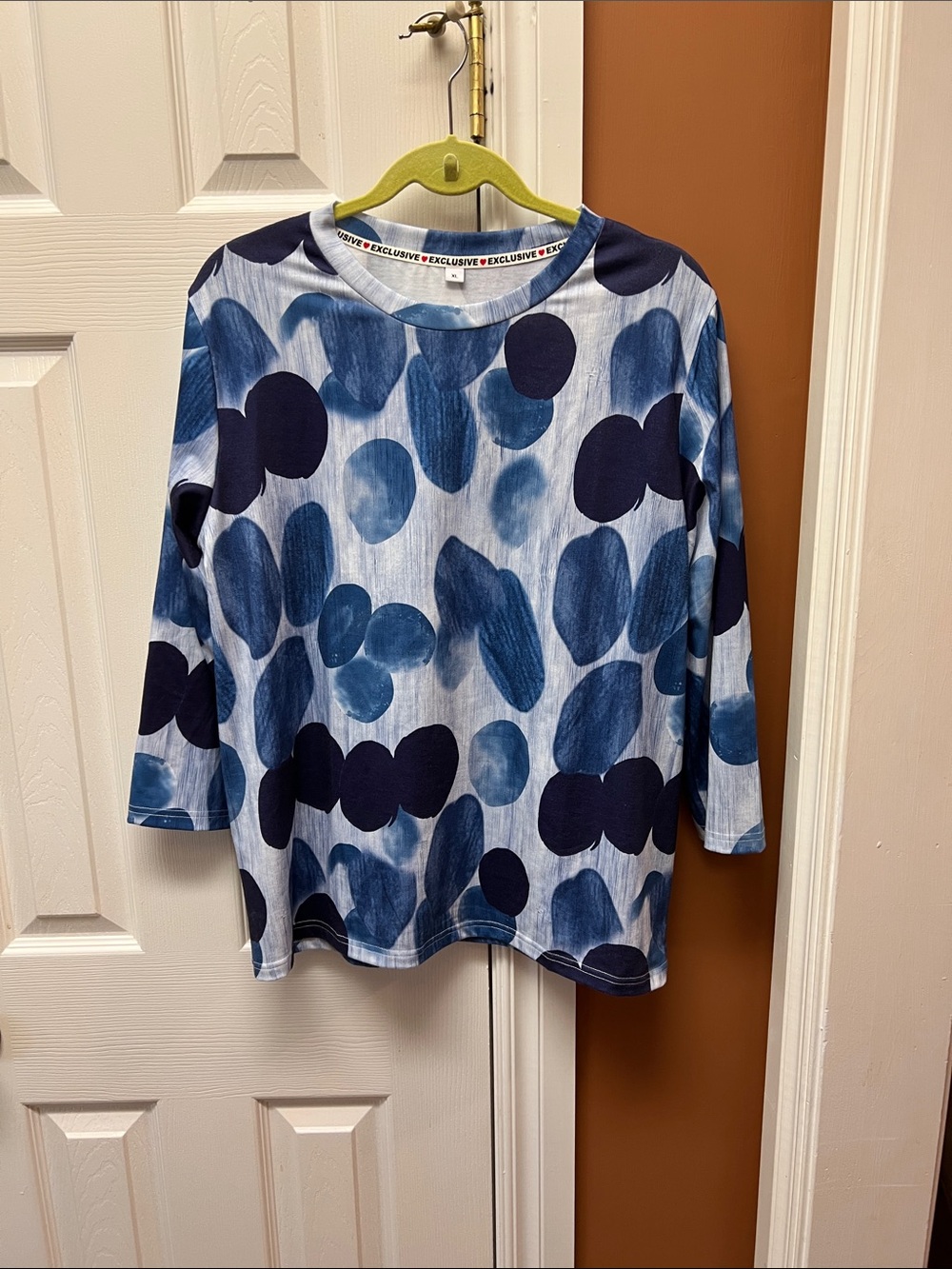 Women’s Blue Abstract Dot Knit Top